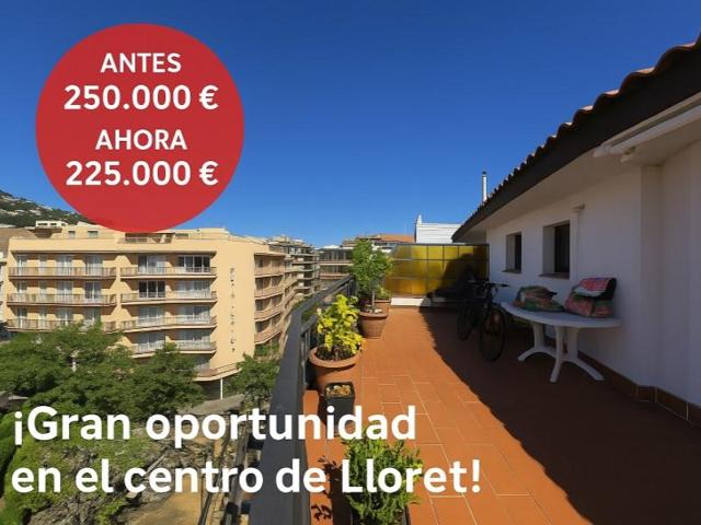 Piso en venta en Lloret de Mar photo 0