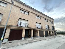 Adosada en venta en Olite, Olite photo 0