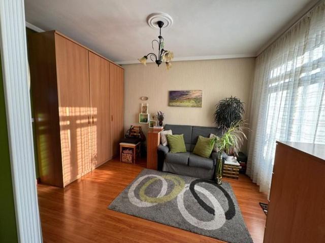 Piso en venta en Vitoria-Gasteiz, Arriaga photo 0