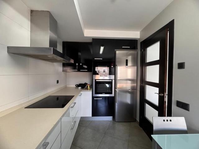 Piso en venta en Manresa, Bases de Manresa photo 0