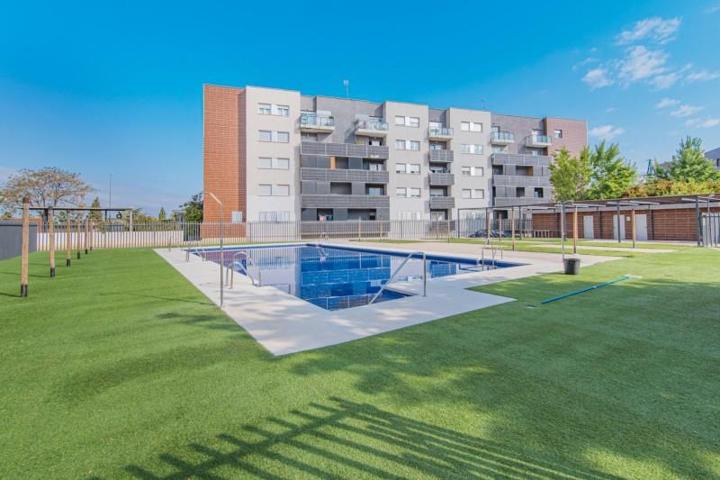 Piso en venta en Alhendín, Urb. Novosur photo 0