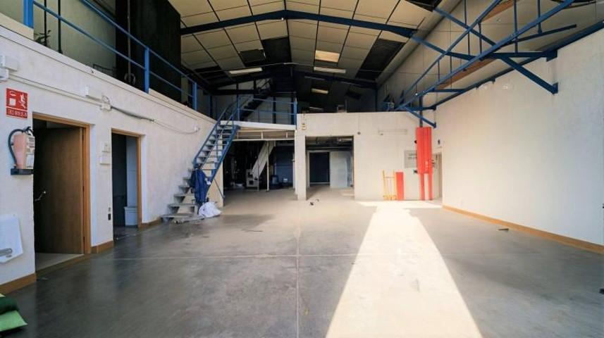 Nave industrial en venta en Reus, Mestral photo 0