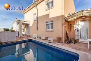 Casa en venta en Jun, Vega de granada zona noroeste photo 0