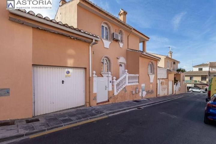 Casa en venta en Jun, Vega de granada zona noroeste photo 0