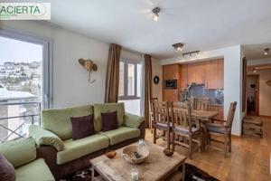 Piso en venta en Monachil, SIERRA NEVADA photo 0