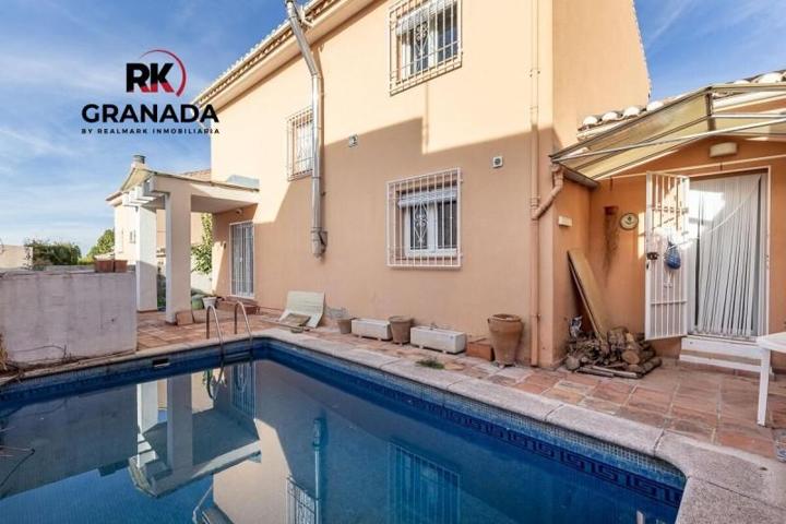 Casa en venta en Jun, Vega de granada zona noroeste photo 0