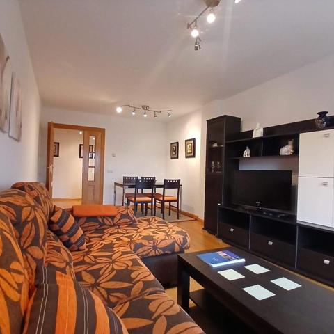 Piso en venta en León, Eras de Renueva photo 0