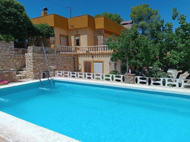 Chalet en venta en Yecla, Ayuntamiento photo 0