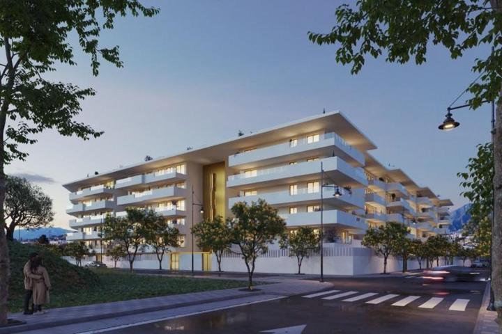 Apartamento en venta en Fuengirola, Los Pacos photo 0