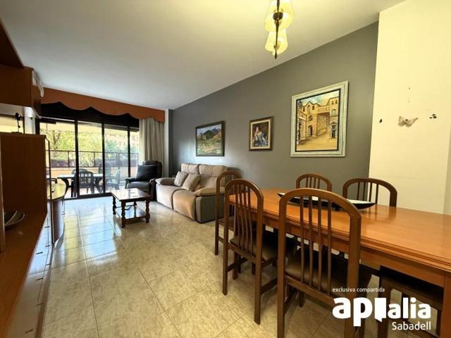 Piso en venta en Sabadell, La creu de barbera photo 0