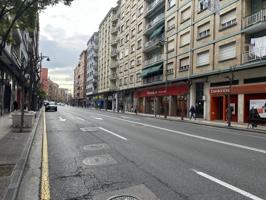 Local comercial en venta en Logroño, Centro photo 0