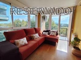 Piso en venta en Santa Perpètua de Mogoda, Parc central photo 0