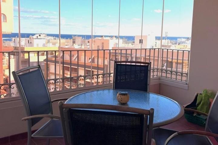 Apartamento en venta en Torrevieja, Los Frutales photo 0