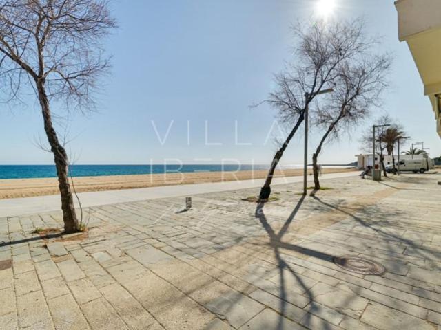 Apartamento en venta en Castell-Platja d'Aro photo 0