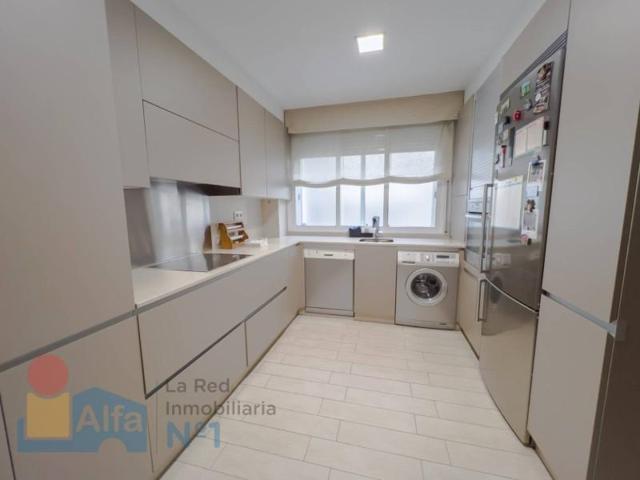 Piso en venta en Vigo, Plaza España photo 0