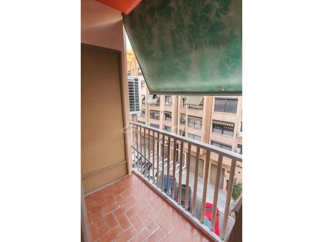 Piso en venta en Valencia, El Grau photo 0