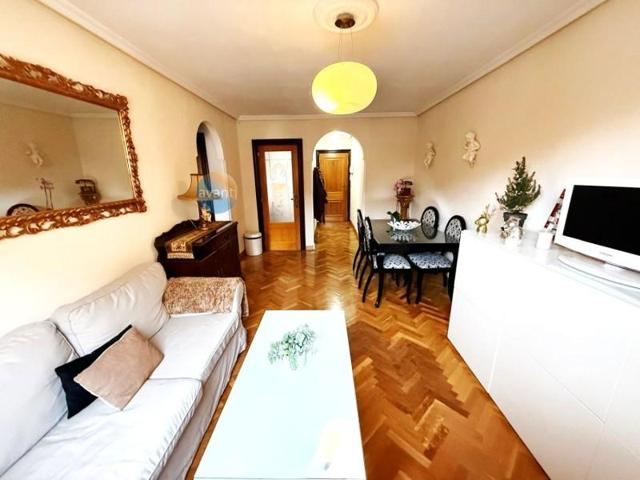 Piso en venta en Salamanca, Centro - Rua photo 0