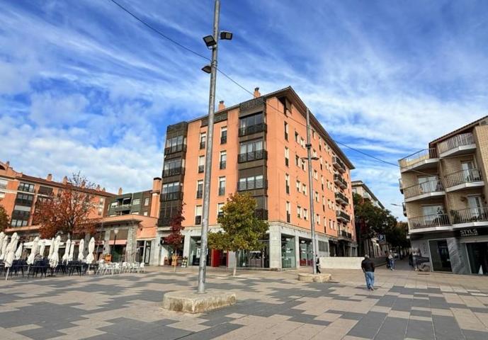Piso en venta en Igualada, Centre photo 0