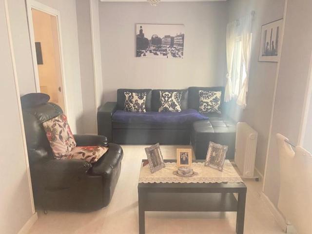 Piso en venta en Madrid, Calle de Mira el Río Alta, 28005 photo 0