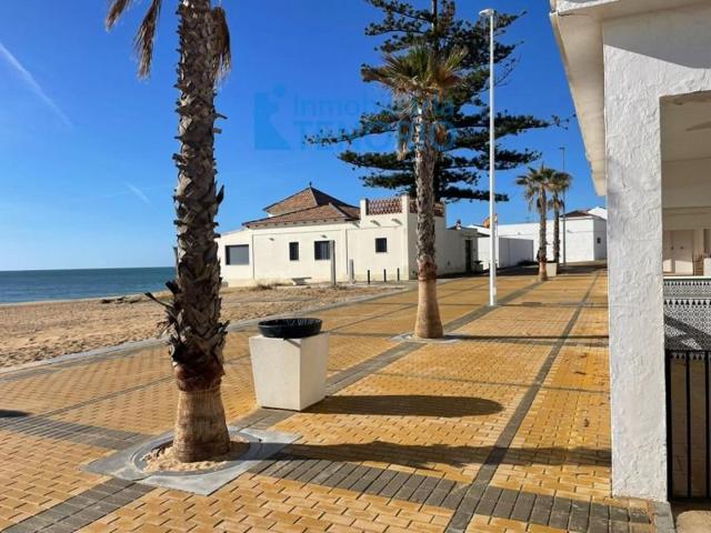 Casa en venta en Lepe, La Antilla photo 0