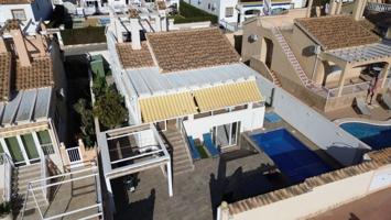 Chalet en venta en Orihuela Costa, Los Altos photo 0