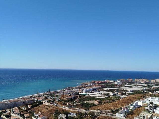 Bungalow en venta en Torrox photo 0