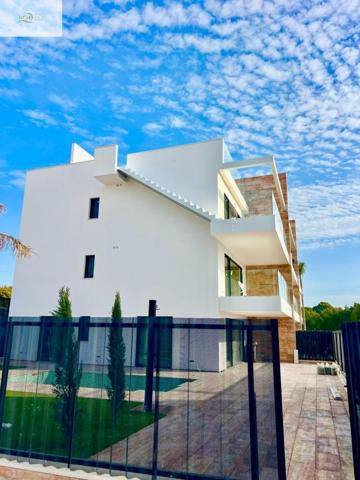 Piso en venta en Finestrat, Seascape resort photo 0