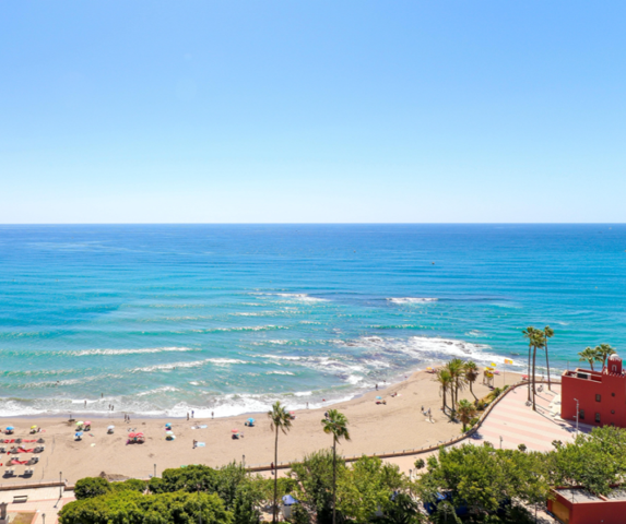 Apartamento en venta en Benalmádena, BenalBeach photo 0