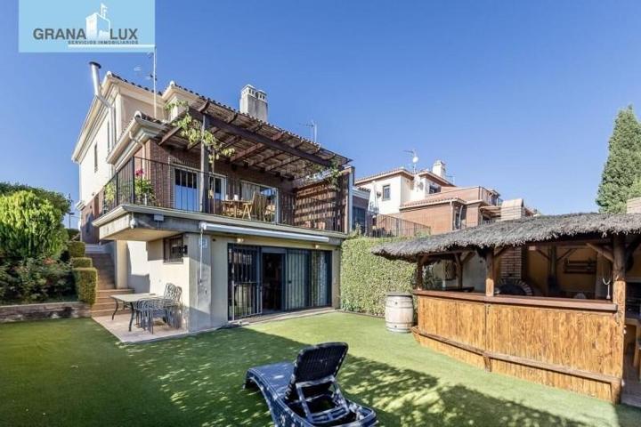 Casa en venta en Albolote, Urbanizacion cortijo del aire photo 0