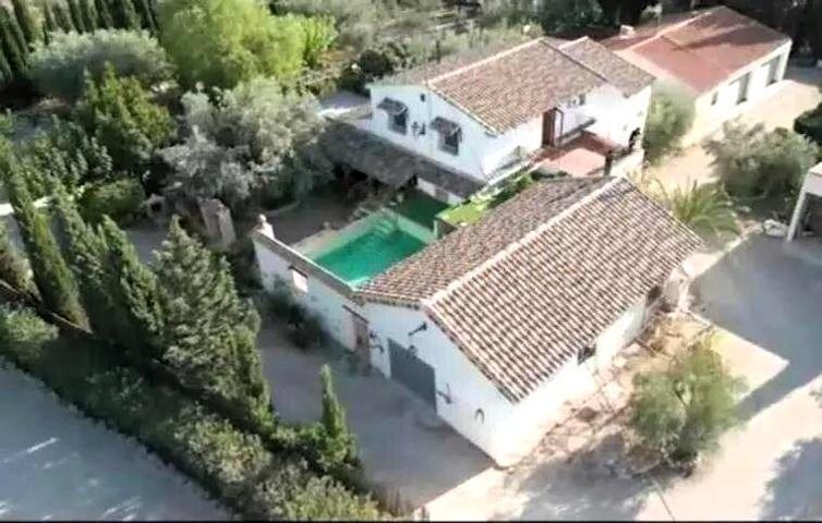 Chalet en venta en Sax, Comunidad valenciana photo 0