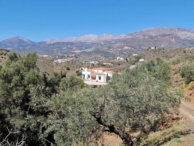 Chalet en venta en Canillas de Aceituno, South of spain photo 0