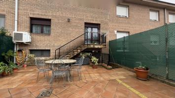 Casa en venta en Tudela, Tudela photo 0