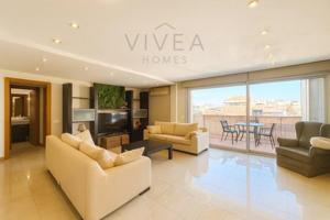 Atico Duplex en venta en Terrassa, Sant Pere photo 0