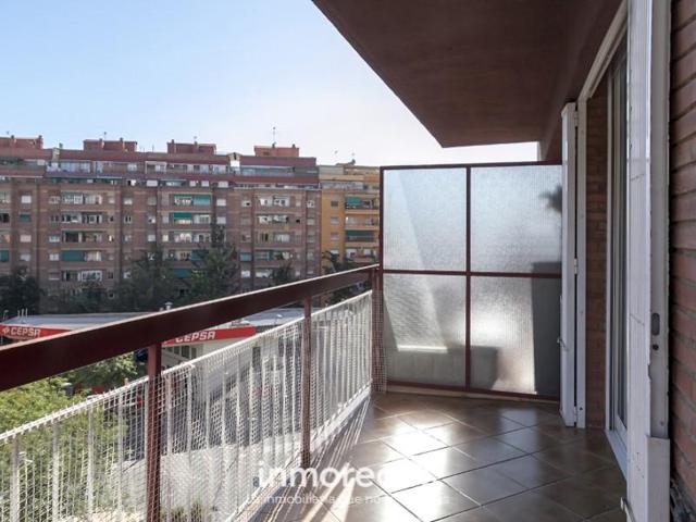 Piso en venta en Barcelona, Navas photo 0