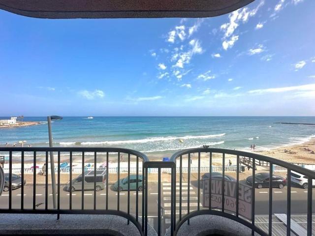 Apartamento en venta en Torrevieja, Centro photo 0