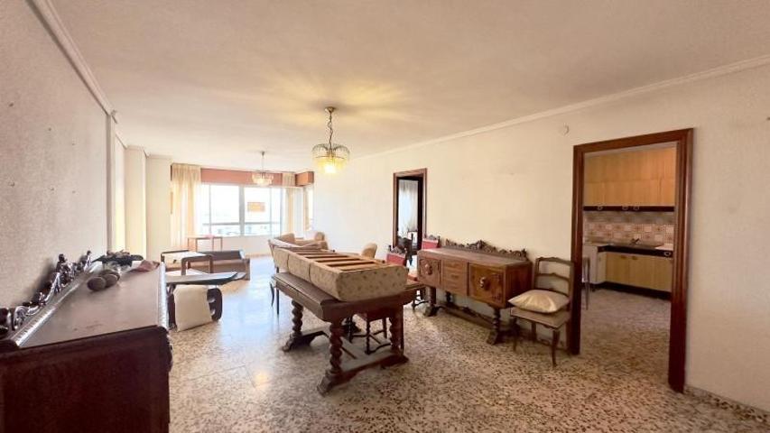 Apartamento en venta en Torrevieja, Torrevieja photo 0