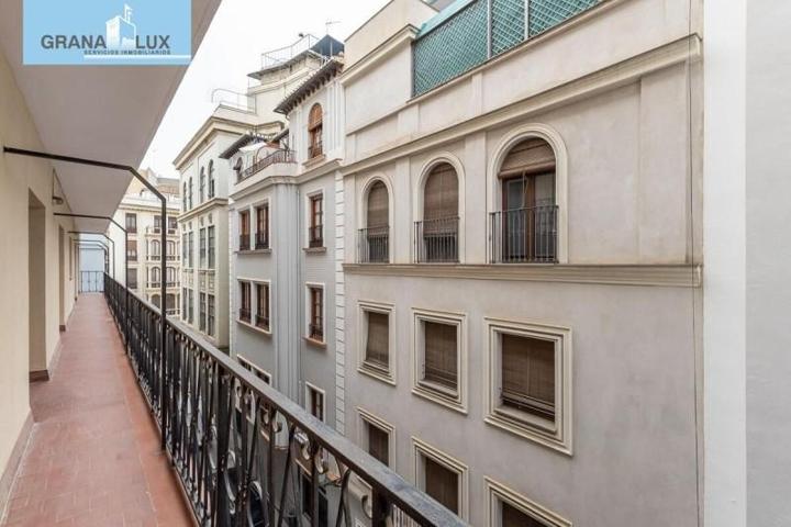 Piso en venta en Granada, Albaycin photo 0