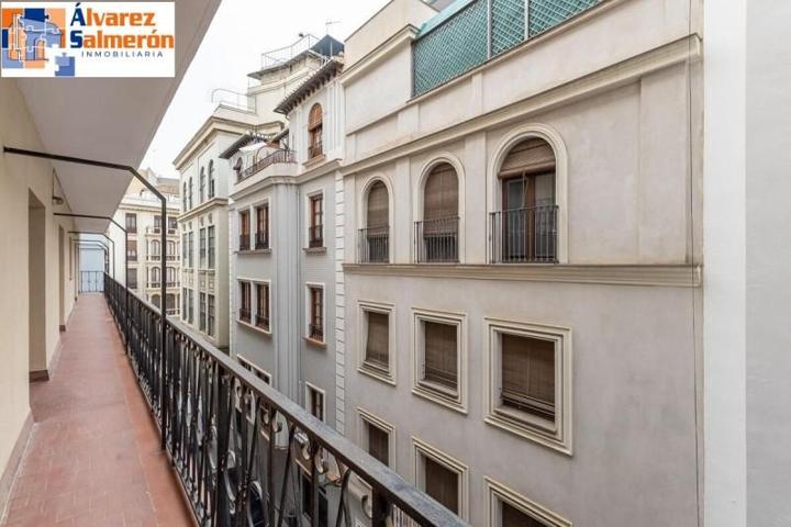 Piso en venta en Granada, Albaycin photo 0