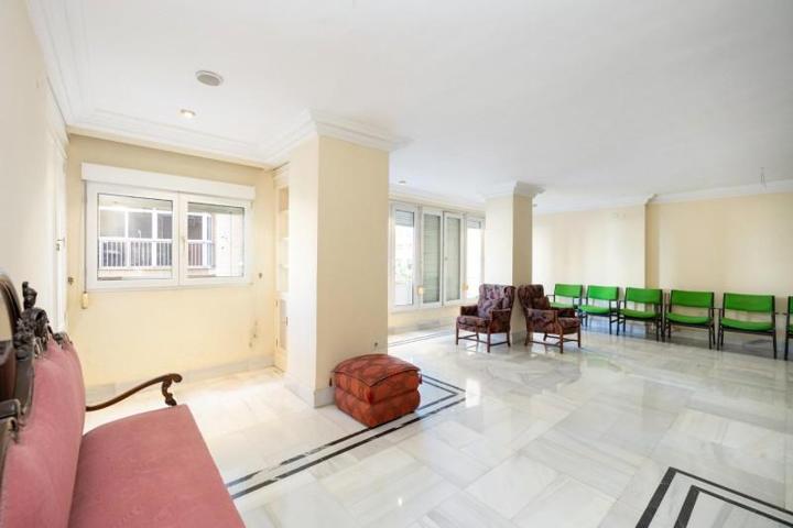 Piso en venta en Granada, Las flores photo 0