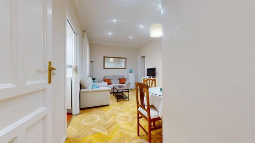 Piso en venta en Madrid photo 0