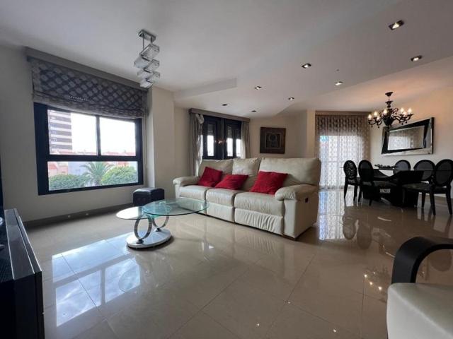 Piso en venta en Roquetas de Mar, Centro norte photo 0