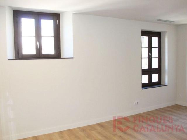 Duplex en venta en Girona photo 0