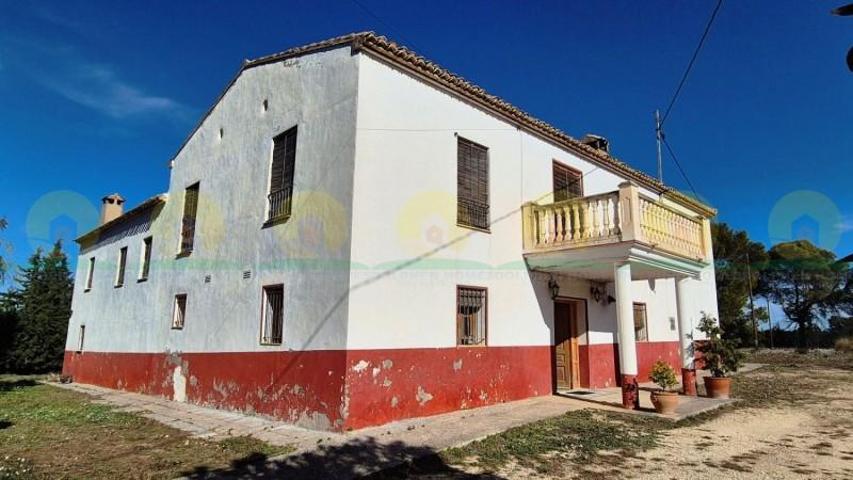 Chalet en venta en Ontinyent, Ontinyent photo 0