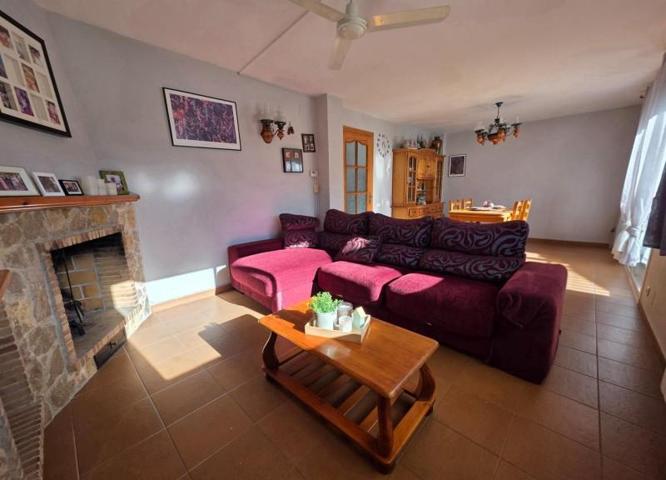 Casas de pueblo en venta en Sant Pere de Ribes, Centre photo 0