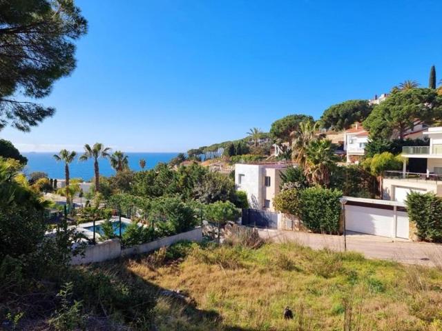 Terreno en venta en Lloret de Mar, La Selva photo 0