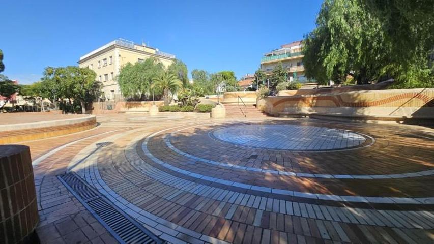 Duplex en venta en Sant Joan Despí, Sant Joan Despí photo 0