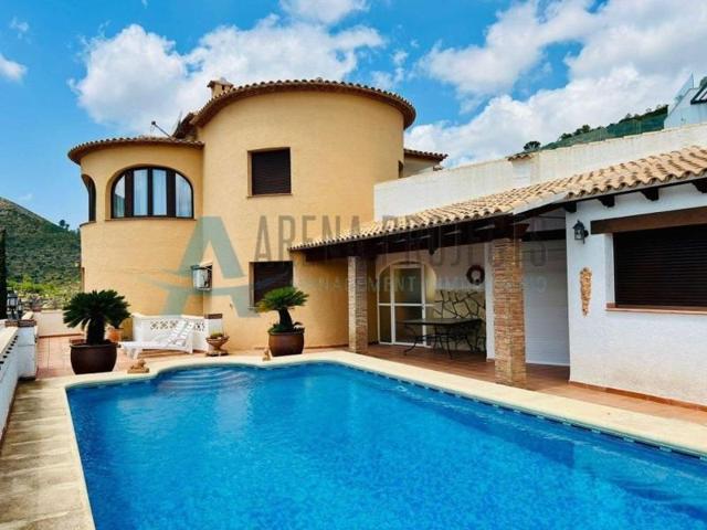 Chalet en venta en Adsubia, Montaña photo 0