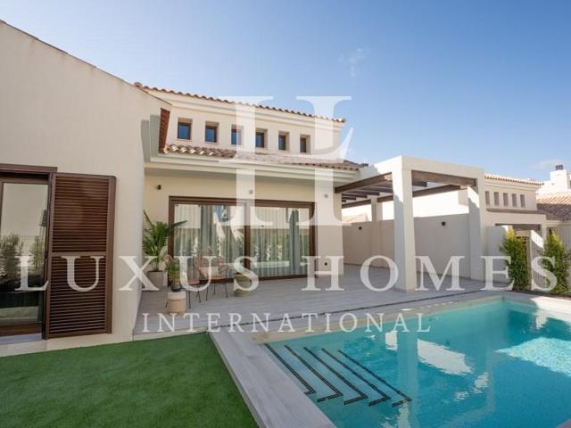 Chalet en venta en Algorfa photo 0