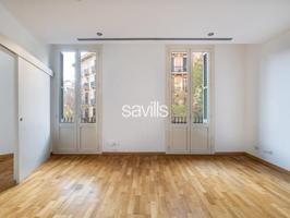 Apartamento en venta en Barcelona, L'Antiga Esquerra de l'Eixample photo 0