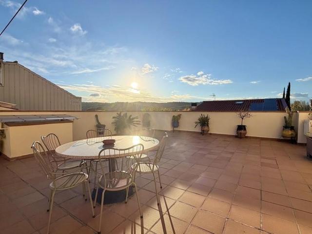 Adosada en venta en Sant Quirze del Vallès, Centre photo 0